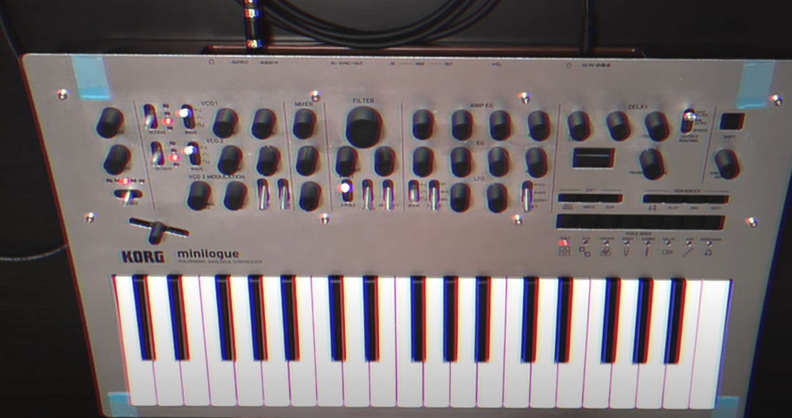 MIDI Keyboard vs. Synthesizer What’s the Difference? MusicProfy