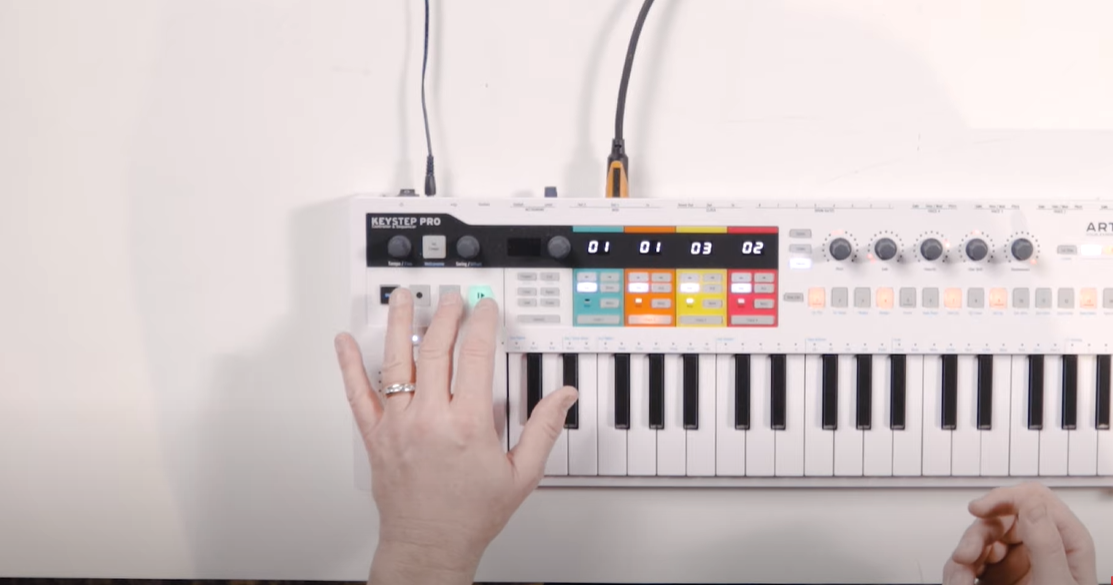 MIDI Controller vs. Keyboard What’s the Difference? MusicProfy