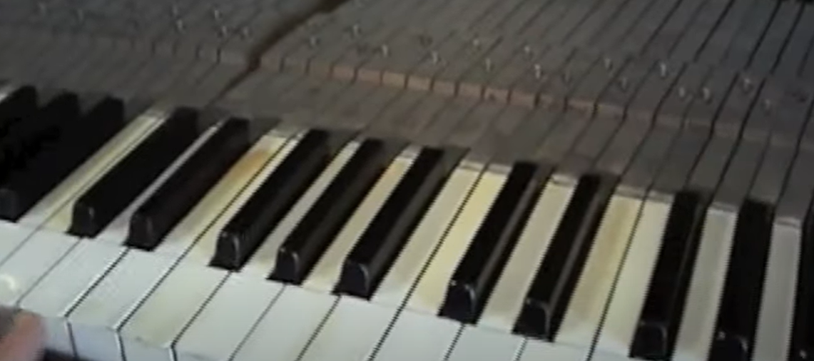 Types of Antique Piano