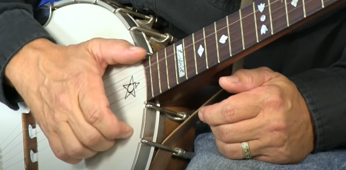 Is it easy to learn banjo?